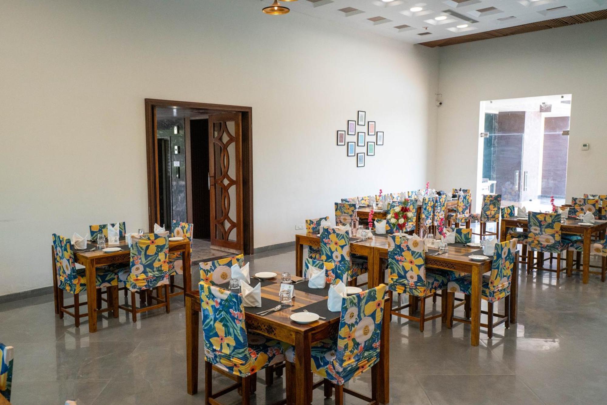 Bamboo Saa Mulberry Resort Pushkar Zewnętrze zdjęcie